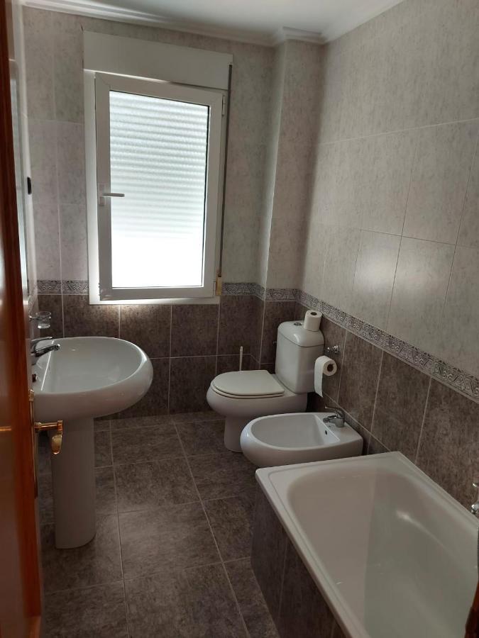 Hostal Linares Villanueva de Argaño Εξωτερικό φωτογραφία